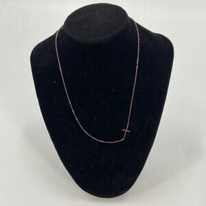 Sterling silver cross pendant necklace